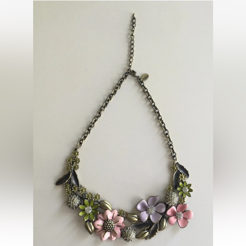 JOAN RIVERS Limited Edition "Enchanted Garden" Floral Necklace #0649